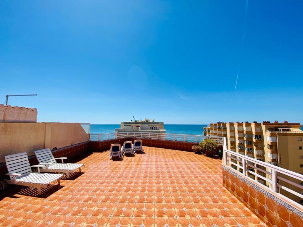 Gran Atico Al Lado De La Playa Apartment Torrox Luaran gambar